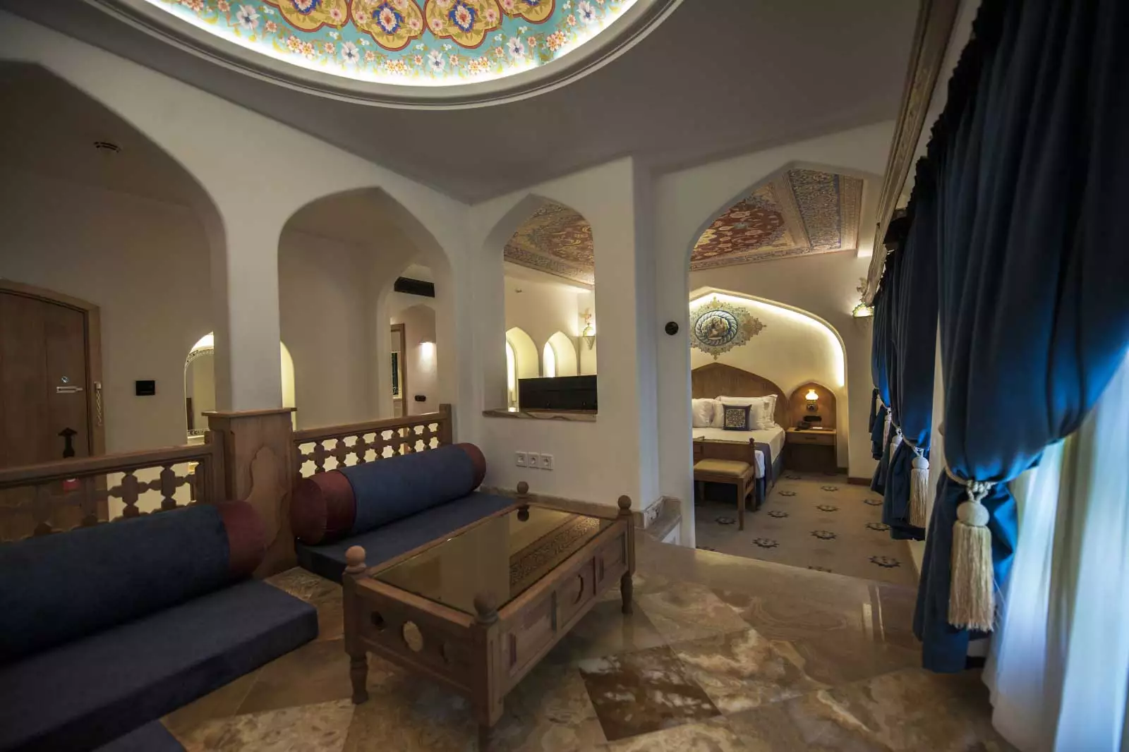 Alibaba https://cdn.alibaba.ir/ostorage/hotel-accommodation-images/680cb076f6e8766ef96f4e79_سوئیت نگارین (جونیور کرسی نشین) (2).webp